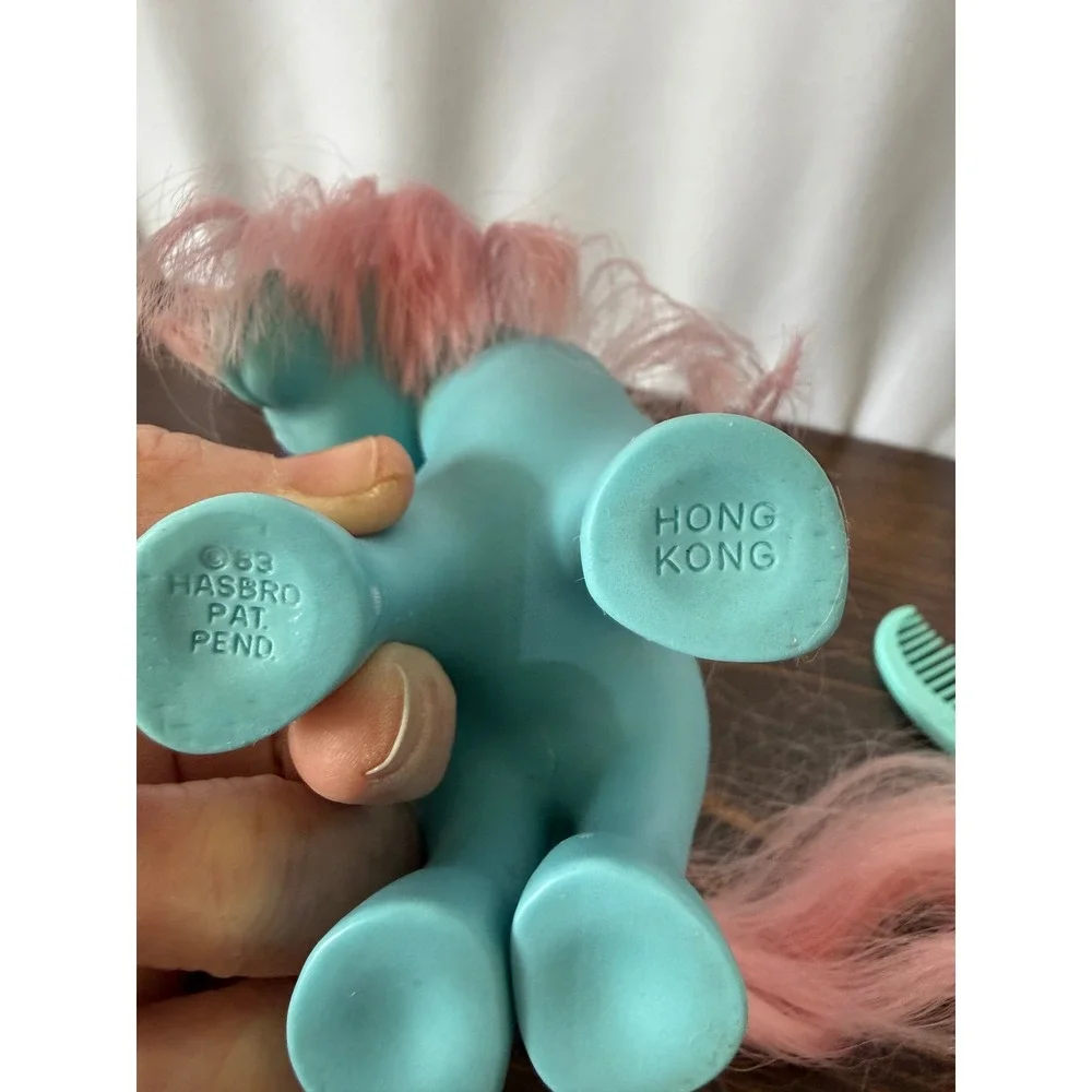 Vintage 1983 My Little Pony G1 Bow Tie Aqua Blue Pink Hair with Comb Hasbro‎